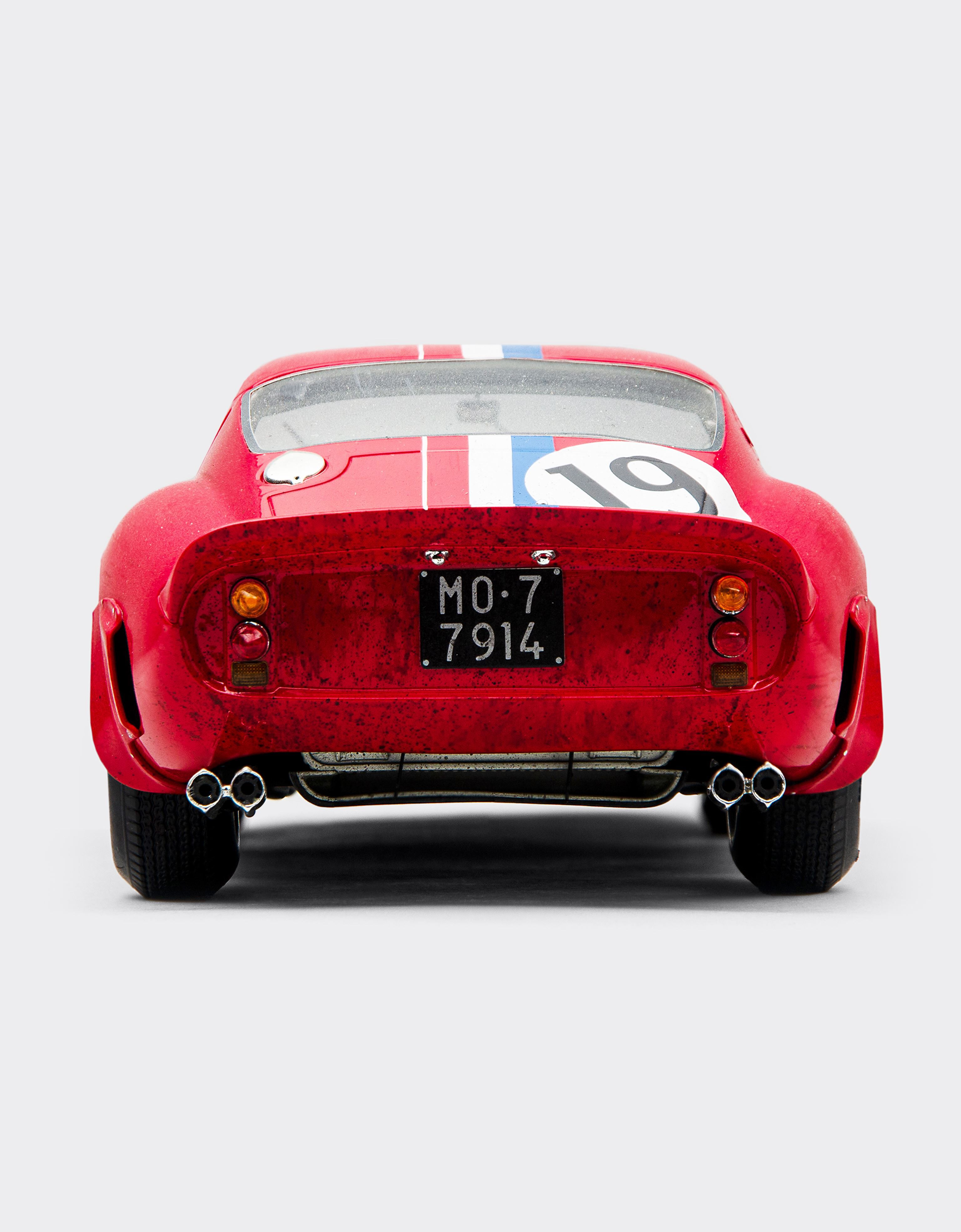 Ferrari Maqueta Ferrari 250 GTO 1962 «Race weathered» Le Mans a escala 1:18 Rosso Corsa F0893f
