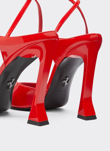 Ferrari Zapato de salón de charol Negro 22010f