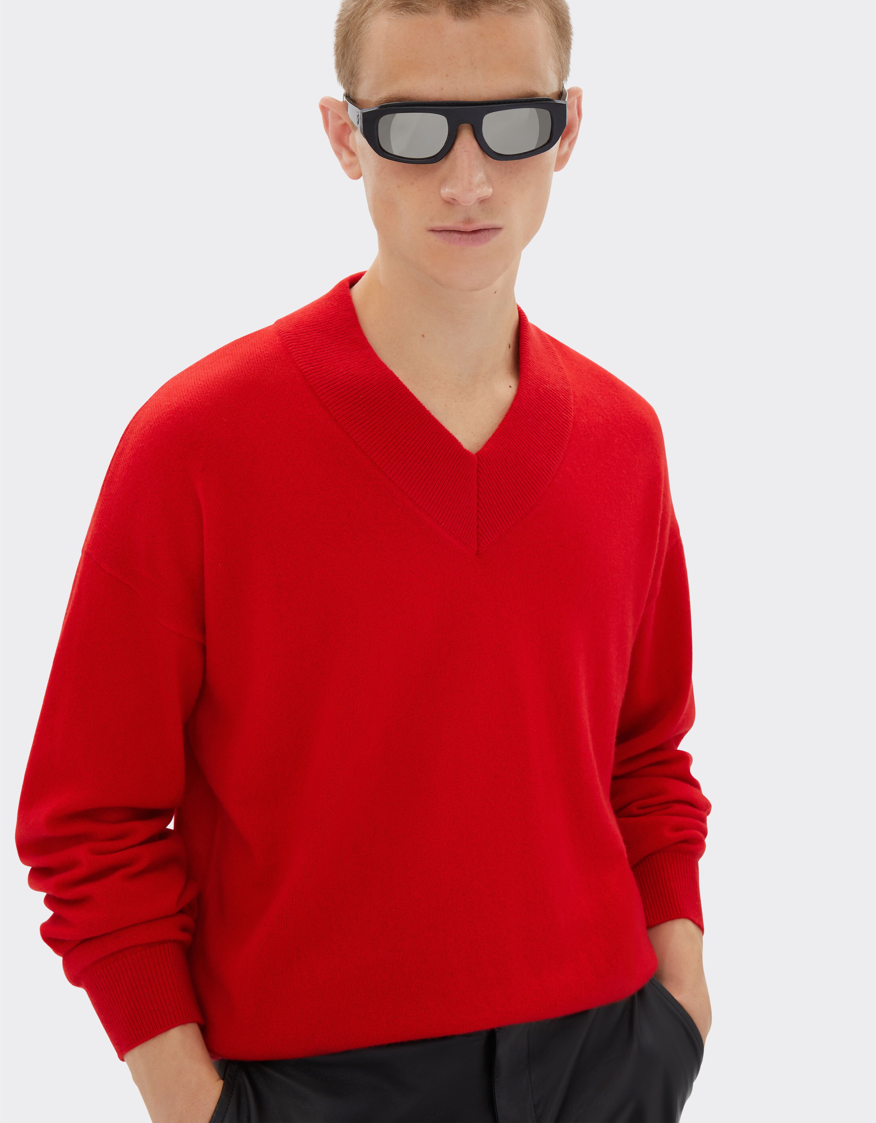 Ferrari Cashmere sweater with V-neck Rosso Dino 21651f
