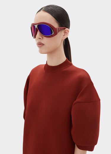 Sunglasses in red leather and gunmetal grey metal with gold rose mirror lenses Ferrari Sunglasses in red leather and gunmetal grey metal with gold rose mirror lenses Racing red LA01Lf