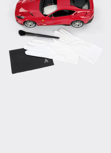 Ferrari Modelo Ferrari 812 Modelo Superfast a escala 1:12 Rojo F0071f