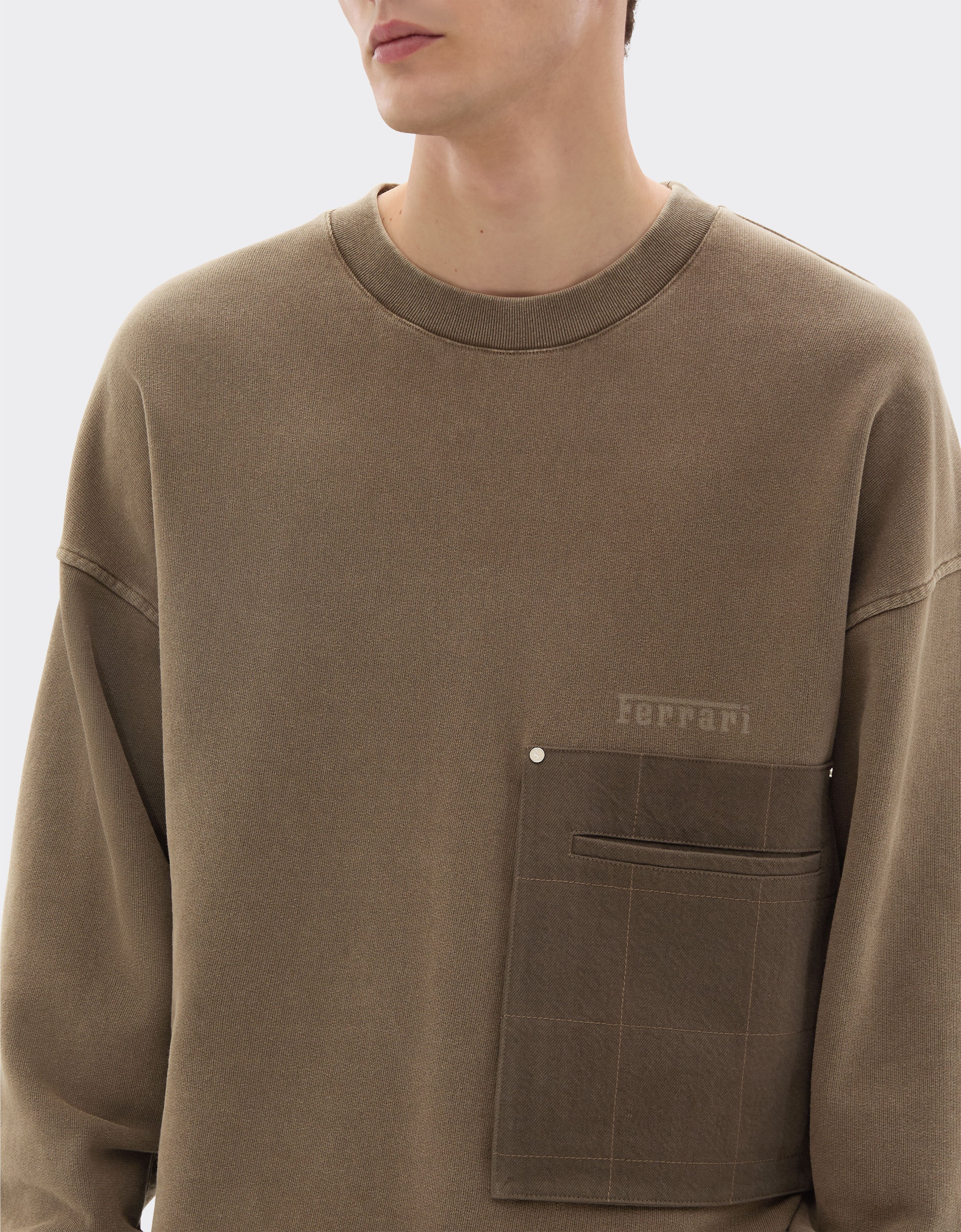 Ferrari Sweat-shirt en coton avec poche poitrine Verde Cachi 50133f