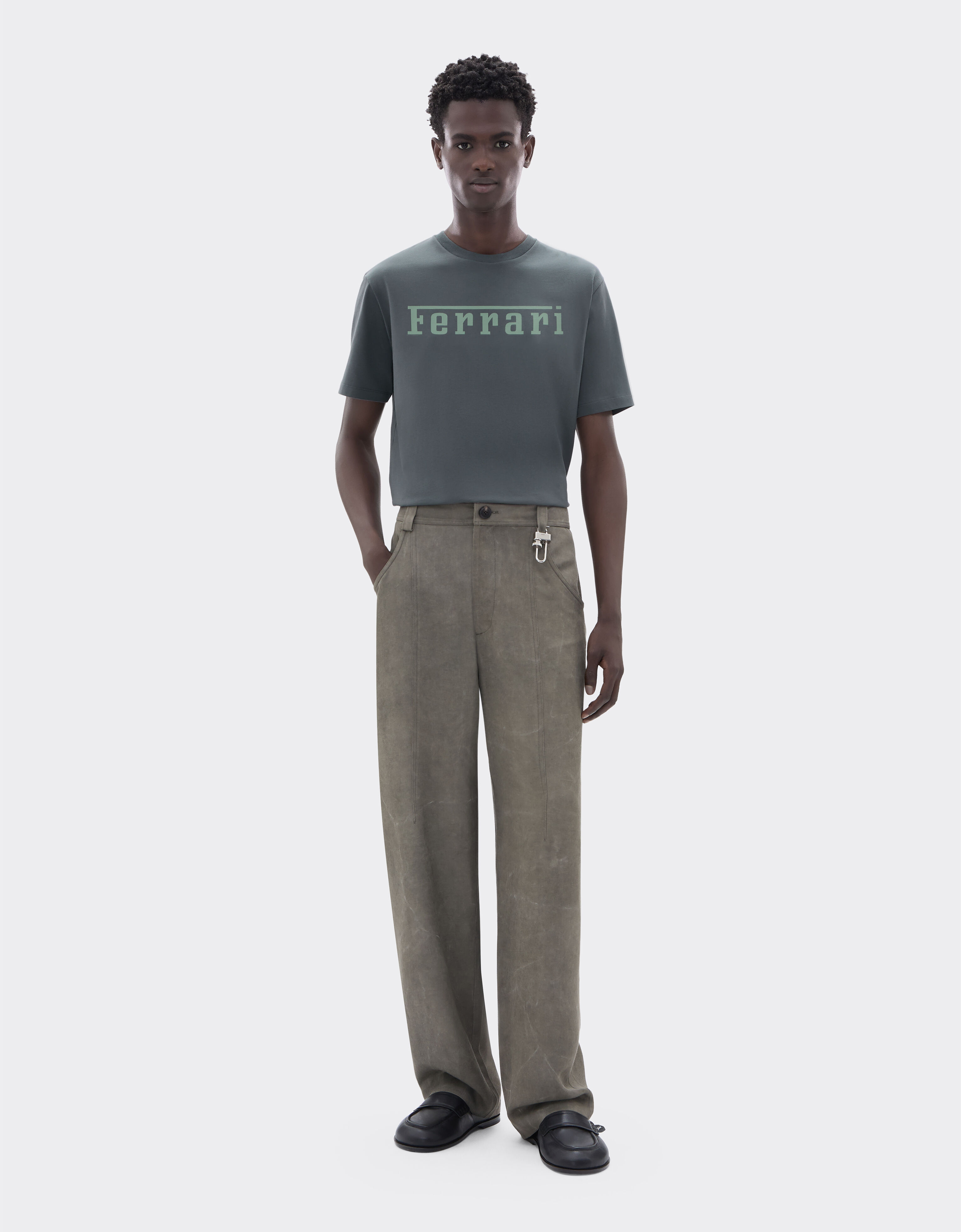 Ferrari T-shirt in cotone con logo Ferrari Grigio Titano CJNTH0006JCO0045f