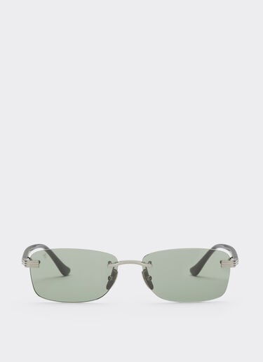 Ferrari Lunettes de soleil Ferrari en titane  argenté brossé et acétate avec verres verts Silver LA0L7f