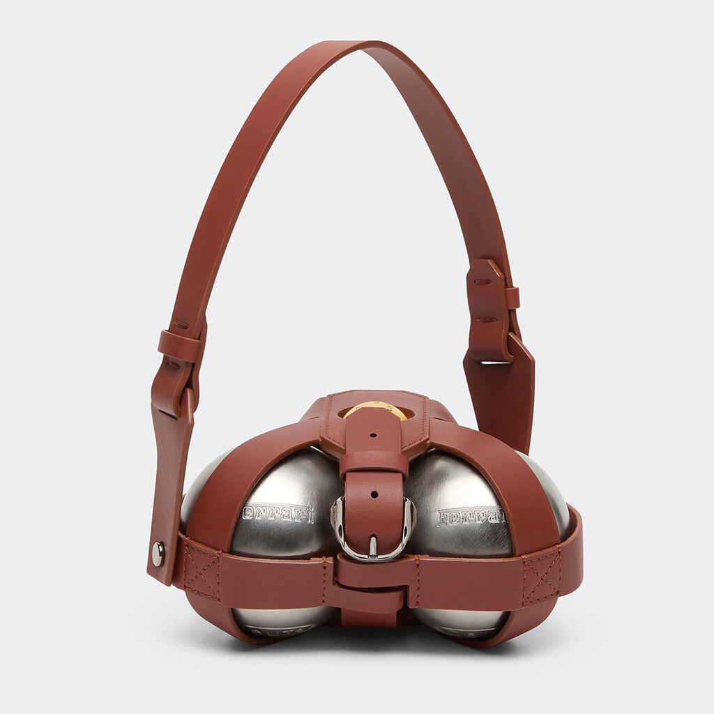 ラグジュアリーゲーム：チェス＆バックギャモン | Ferrari Store®