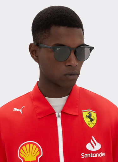 Ferrari Ray-Ban für Scuderia Ferrari RB3807M in schwarzem Metall mit dunkelgrauen Gläsern Schwarz F1512f