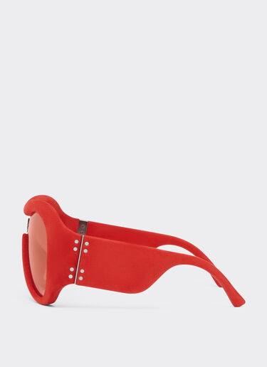 Ferrari Lunettes de soleil Limited Edition Ferrari recouvertes de cuir rouge avec un verre rouge effet miroir Rouge F1244f