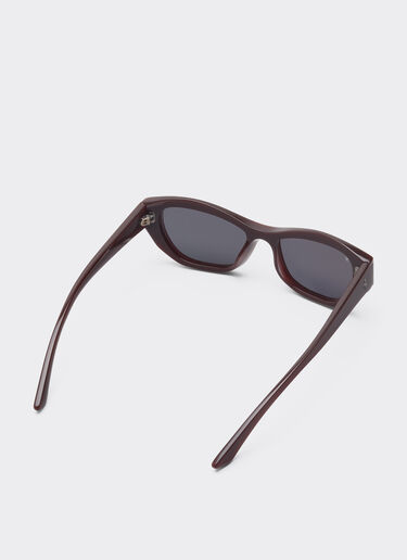 Lunettes de soleil Ferrari en acétate rouge strié avec verres noirs polarisés Ferrari Lunettes de soleil Ferrari en acétate rouge strié avec verres noirs polarisés Rosso Scuro LA0L4f