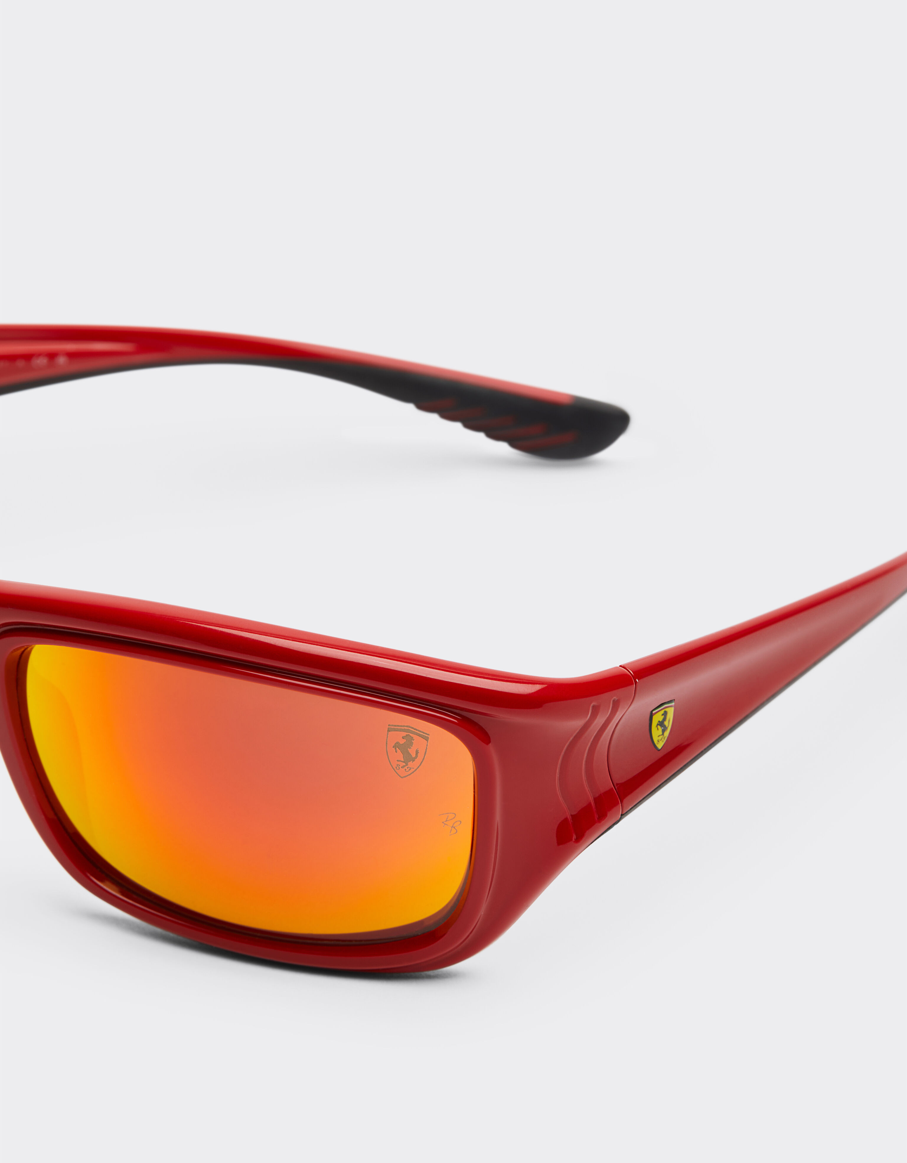 Ferrari Ray-Ban para la Scuderia Ferrari RB4405M rojo/negro con lentes marrones con espejo naranja Rojo F0841f
