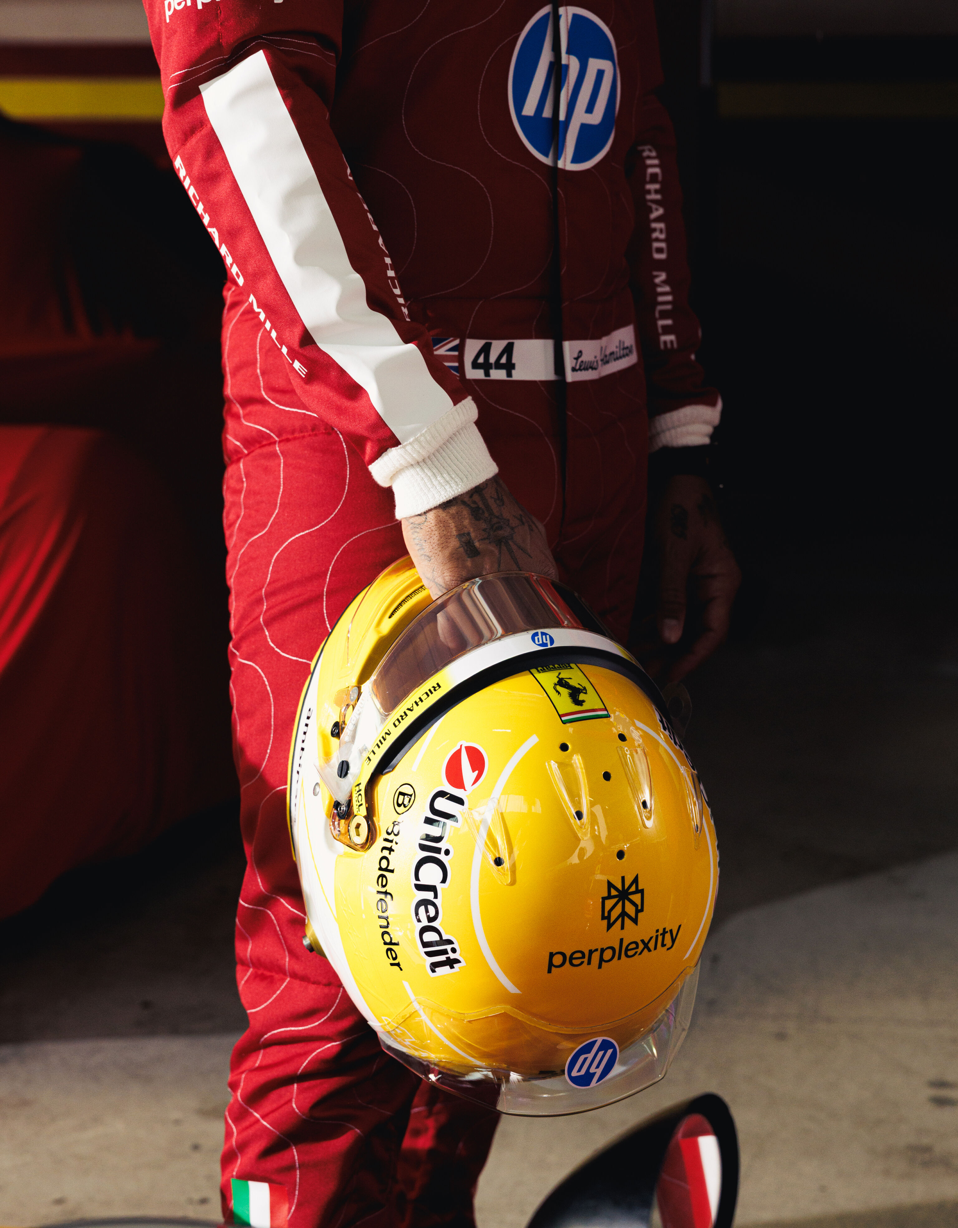 Ferrari Hamilton Monza helmet in 1:1 scale - 2025 Special Edition MULTICOLORE LA07Cf