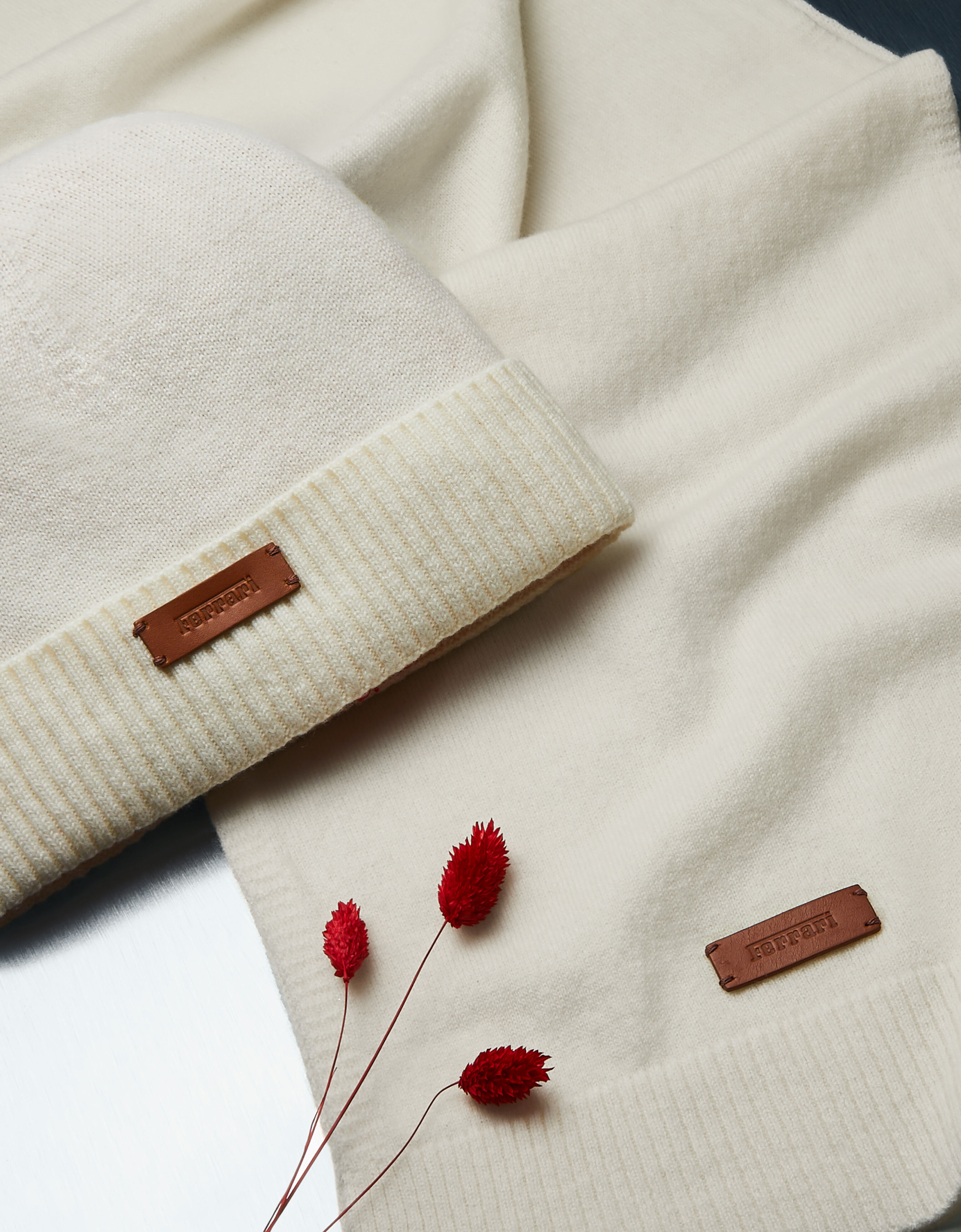 Cashmere scarf Ferrari Cashmere scarf Oat 21732f