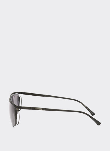Ferrari Lunettes de soleil Ferrari en titane noir mat avec verres polarisants gris fumé Noir mat F1520f