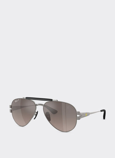 Ferrari Ray-Ban for Scuderia Ferrari RB3762M in metallo canna di fucile con lenti polarizzate grigie sfumate Ingrid LA016f