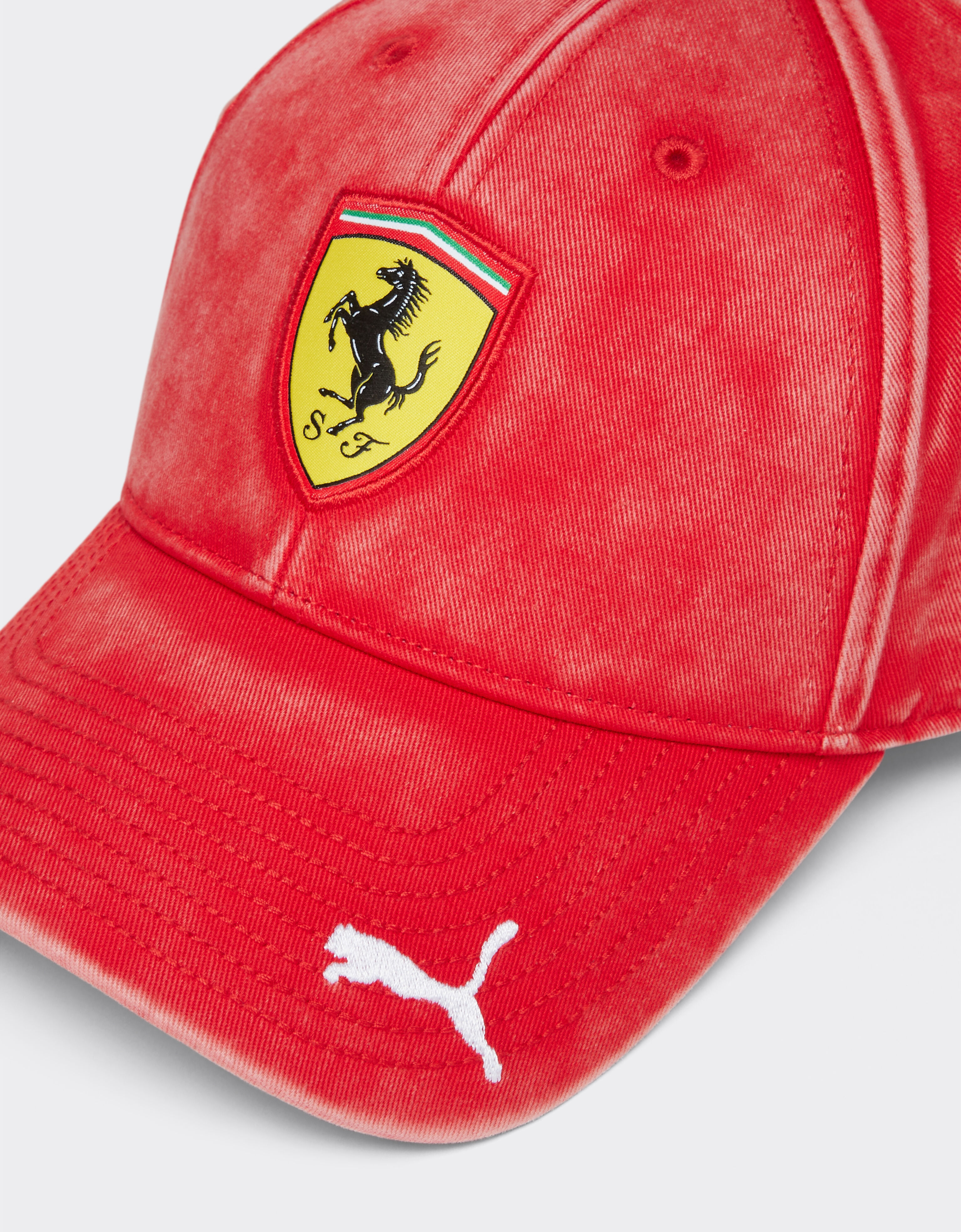 Red puma cap 2025