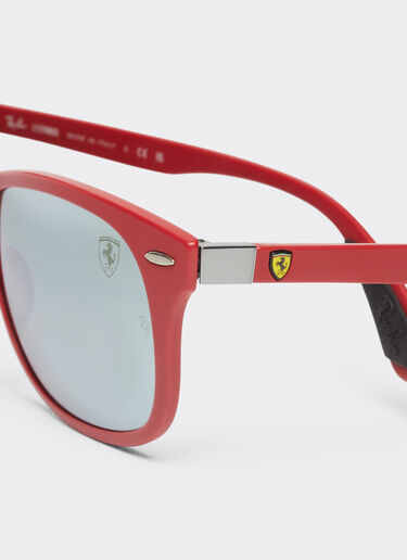 Ferrari Ray-Ban für Scuderia Ferrari Sonnenbrille 0RB4607M in Mattrot mit grünen Gläsern mit silberfarbener Verspiegelung Rot F1298f