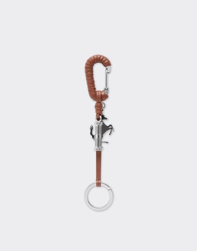 Ferrari Llavero de metal y piel con charm Tabaco 50010f