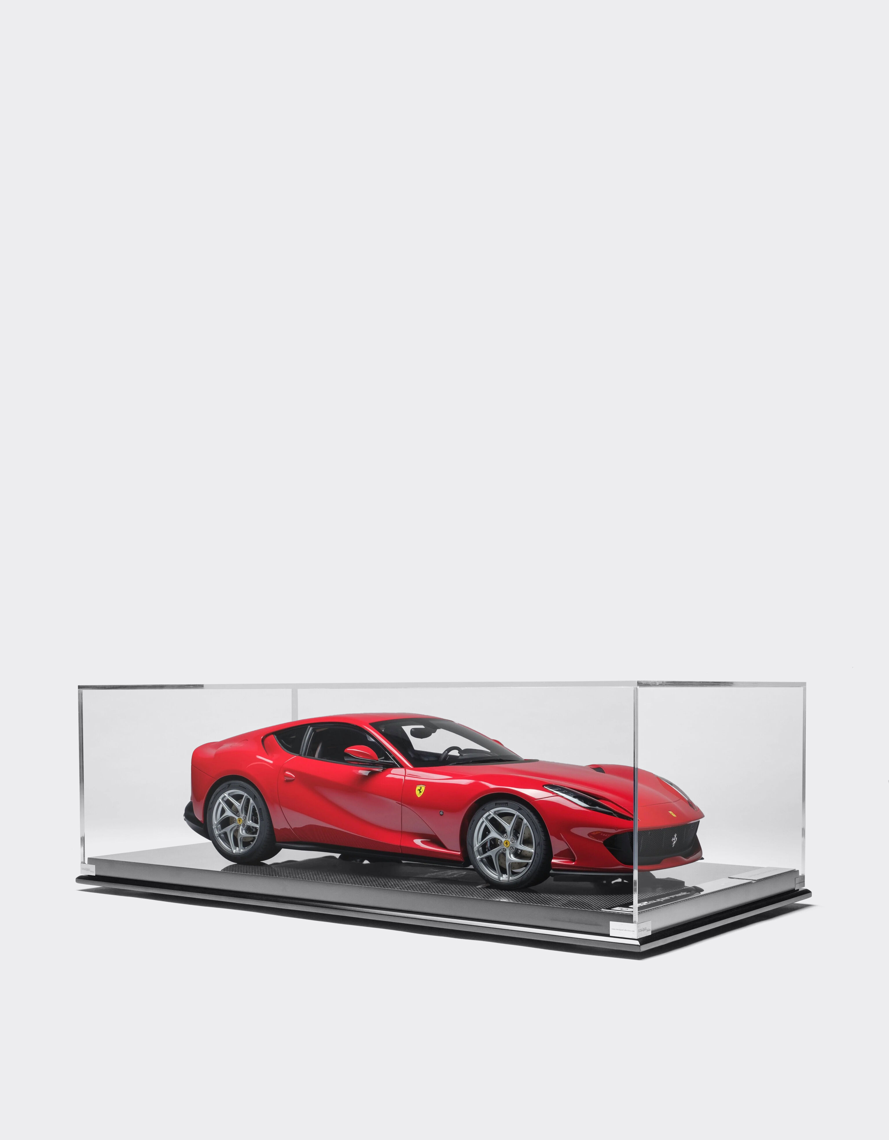 Ferrari Modèle Ferrari 812 Superfast à l’échelle 1/8 MULTICOLORE L7600f