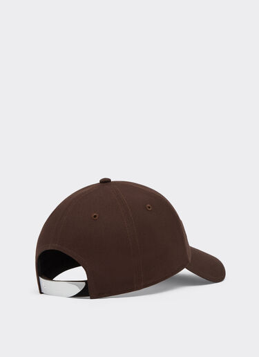 Ferrari Baseball cap in cotone con ricamo logo Ferrari Dark brown 21342f