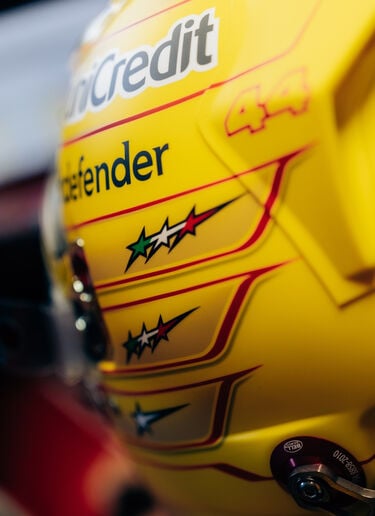 Lewis Hamilton Monza Special Edition 2026 Limited Edition Helmet, 1:1 scale Ferrari Lewis Hamilton Monza Special Edition 2026 Limited Edition Helmet, 1:1 scale Multicolore LO0R2660EXT0001f