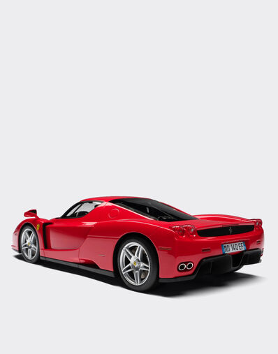 Ferrari Ferrari Enzo model in 1:18 scale Red L7814f