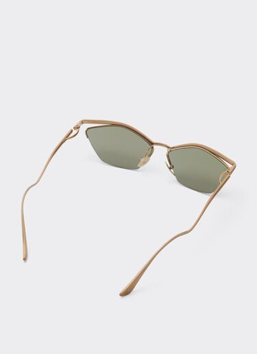 Ferrari Lunettes de soleil Ferrari en titane doré brillant avec verres vert foncé Oro LA0KVf