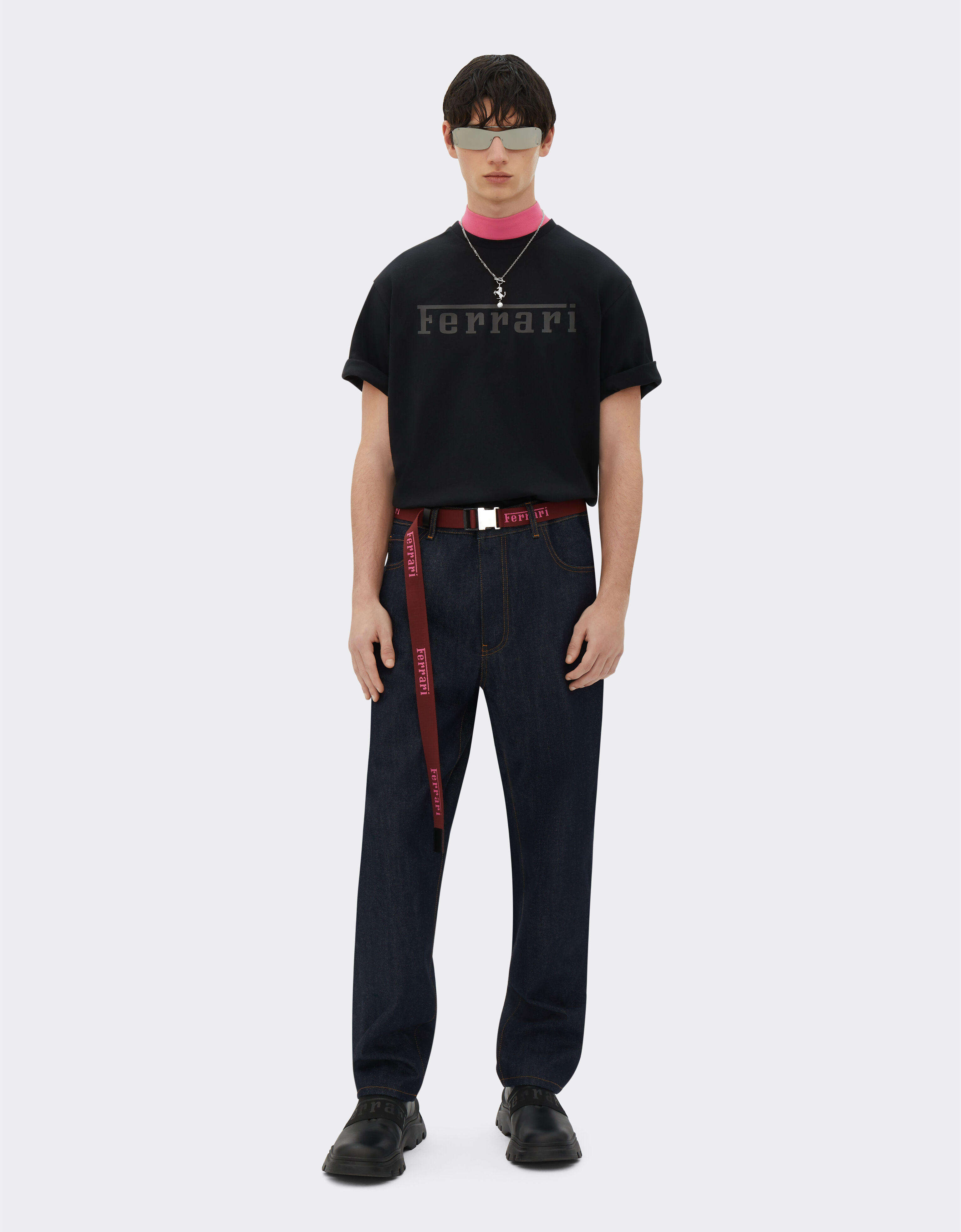 Ferrari 法拉利徽标棉质 T 恤 黑色 48115f