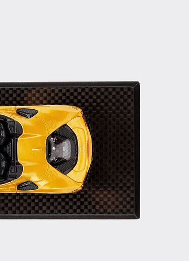 Ferrari Ferrari SF90 Spider model in 1:43 scale Yellow 47294f