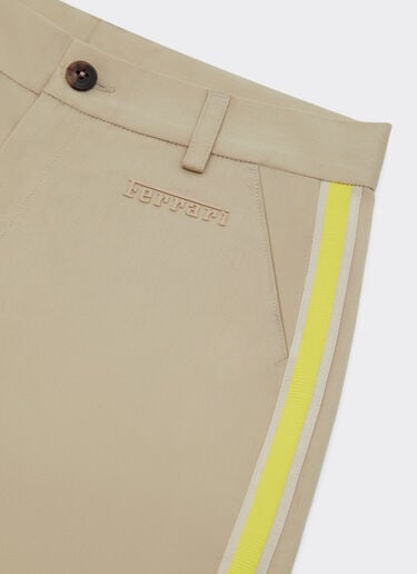 Pantalones pantalones cortos de gabardina de algodón Ferrari Pantalones pantalones cortos de gabardina de algodón Beige 22336fK