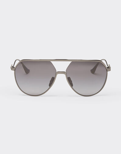 Ferrari Ferrari sunglasses in matt gunmetal grey titanium with polarised grey gradient lenses Satin Gold LA02Af