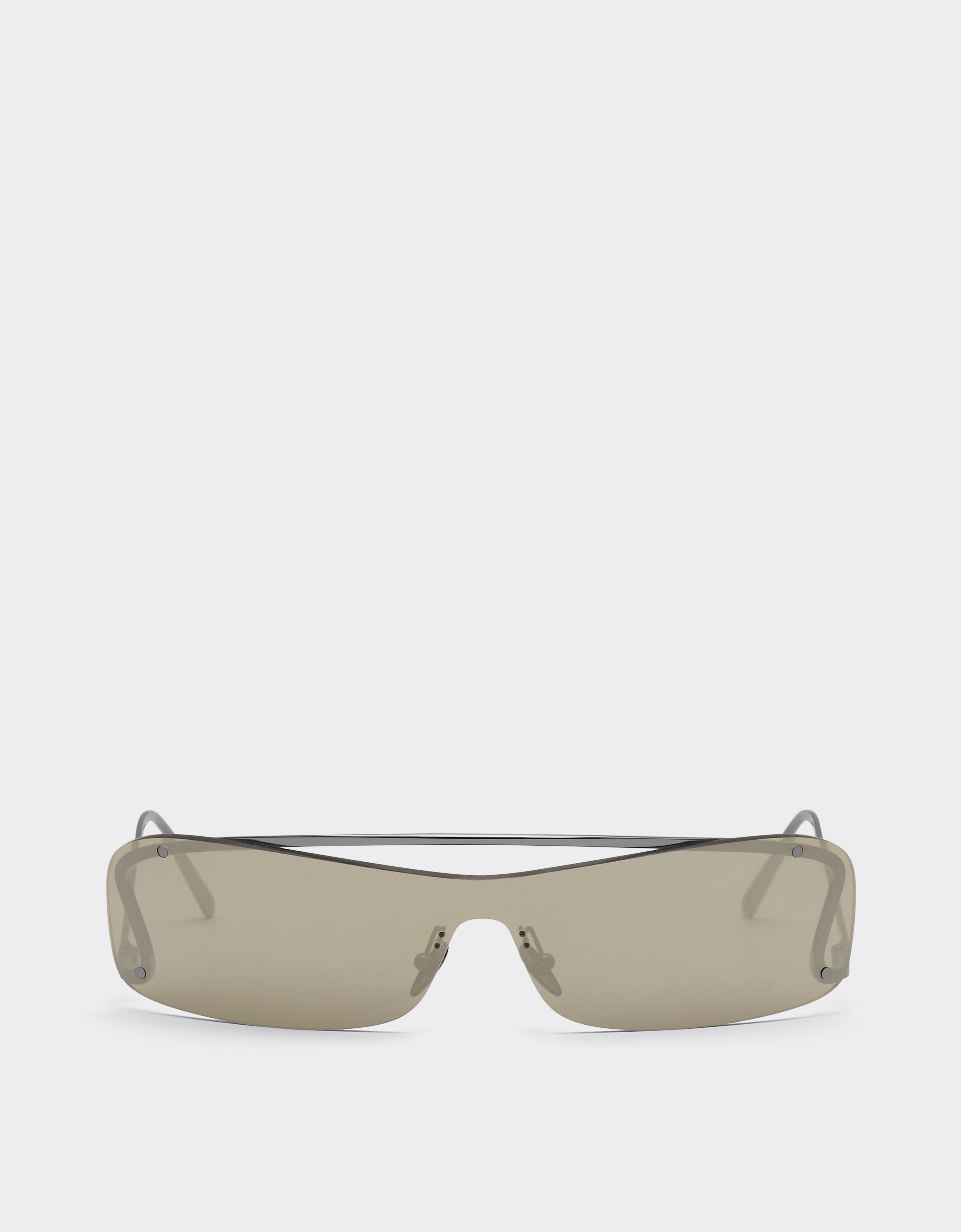 ${brand} Ferrari Sonnenbrille mit grauen, silberfarben verspiegelten Gläsern ${colorDescription} ${masterID}