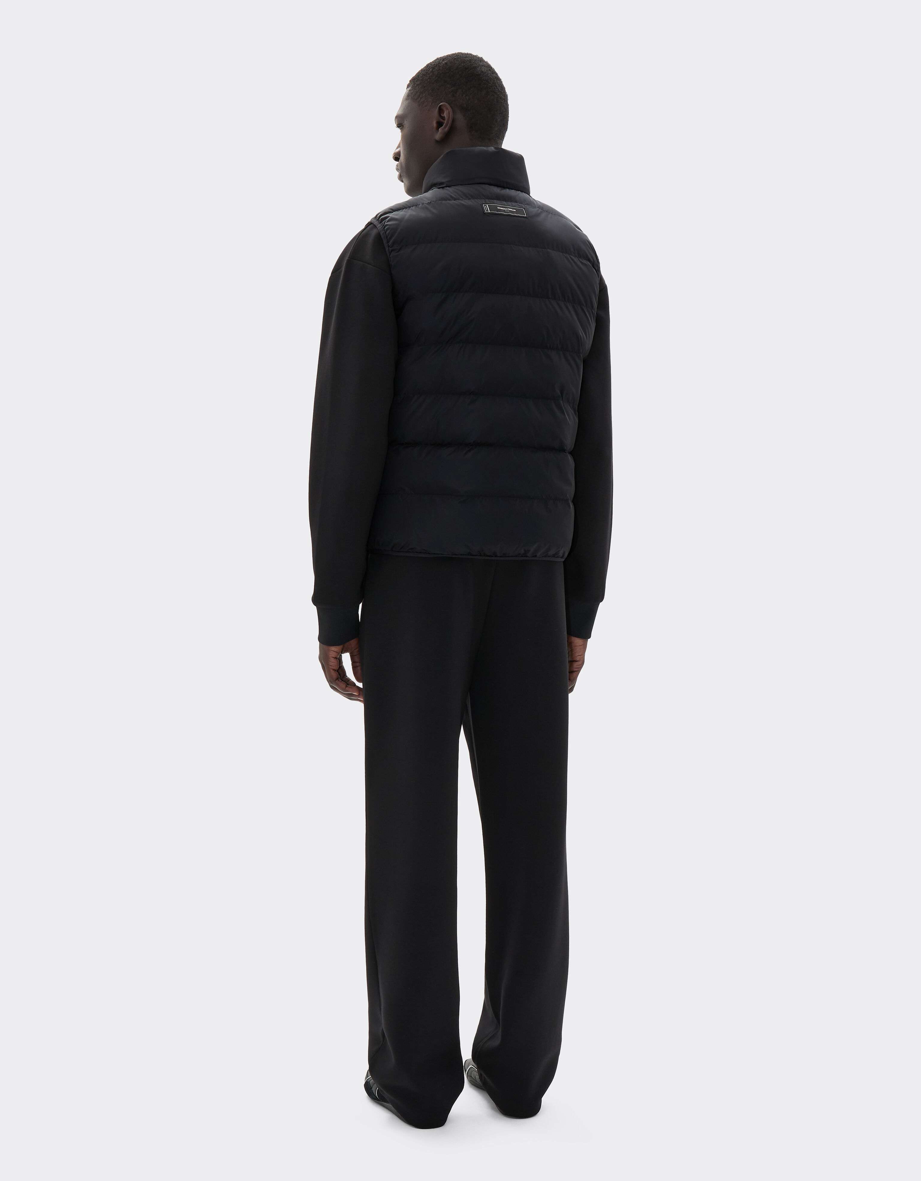  Gesteppte Nylonweste mit Ferrari-Wappen Nero SWMVT0001WNY0003f