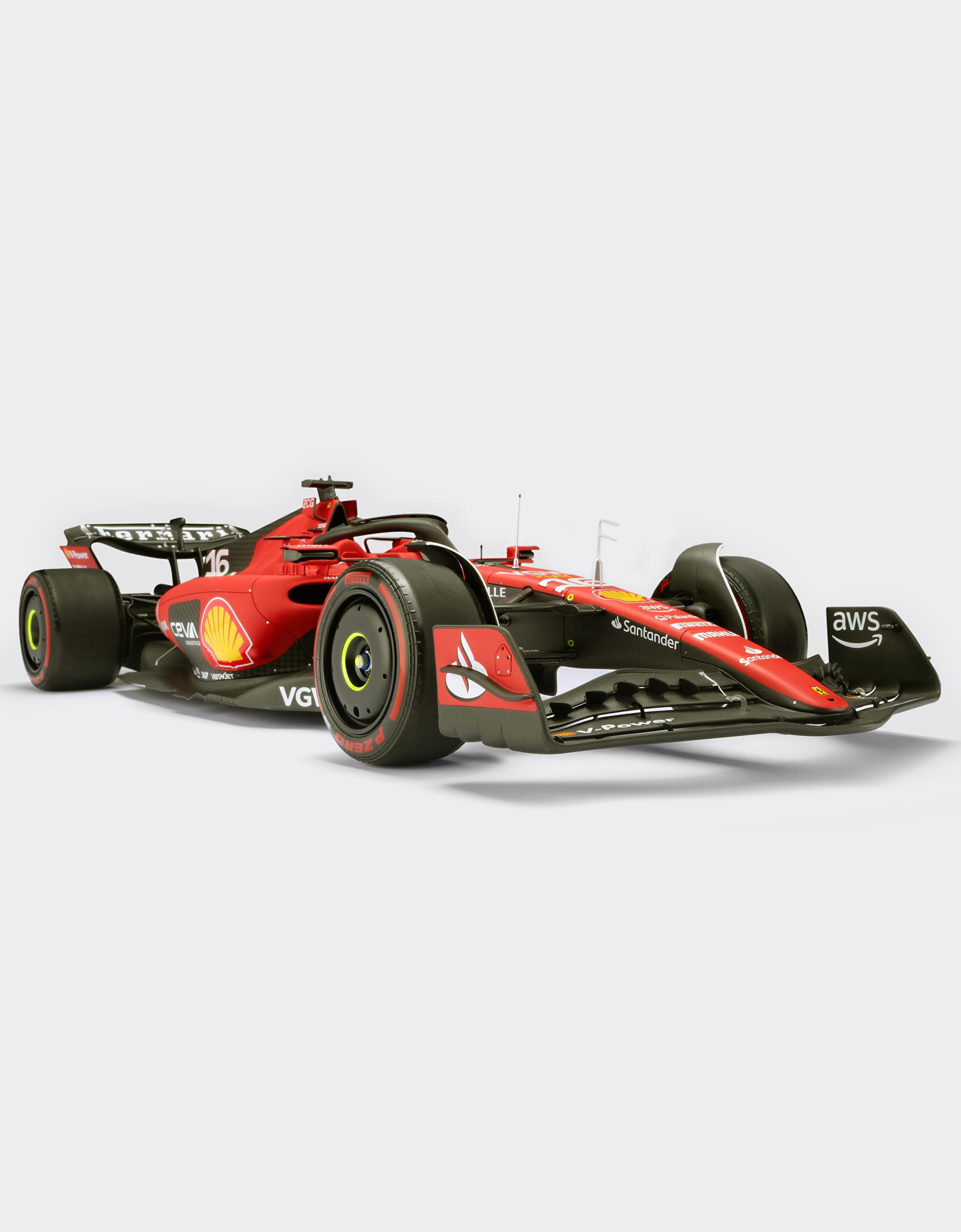 ${brand} Modèle réduit Ferrari SF-23 à l’échelle 1/8 Charles Leclerc ${colorDescription} ${masterID}