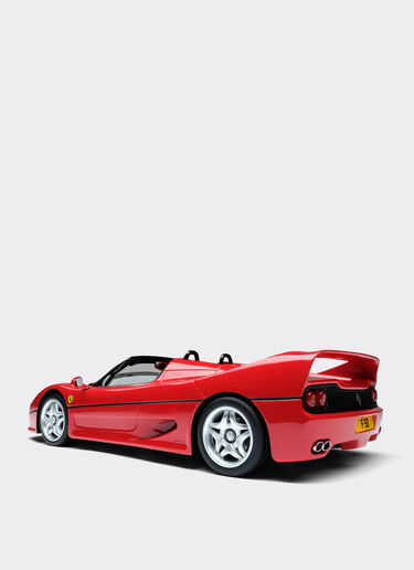 Ferrari Ferrari F50 model in 1:18 scale Red L7582f
