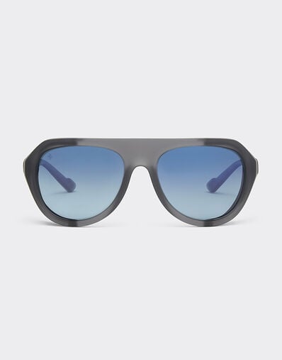 Ferrari Gafas de sol Ferrari gris mate con detalles en piel y lentes polarizadas Ingrid F1255f