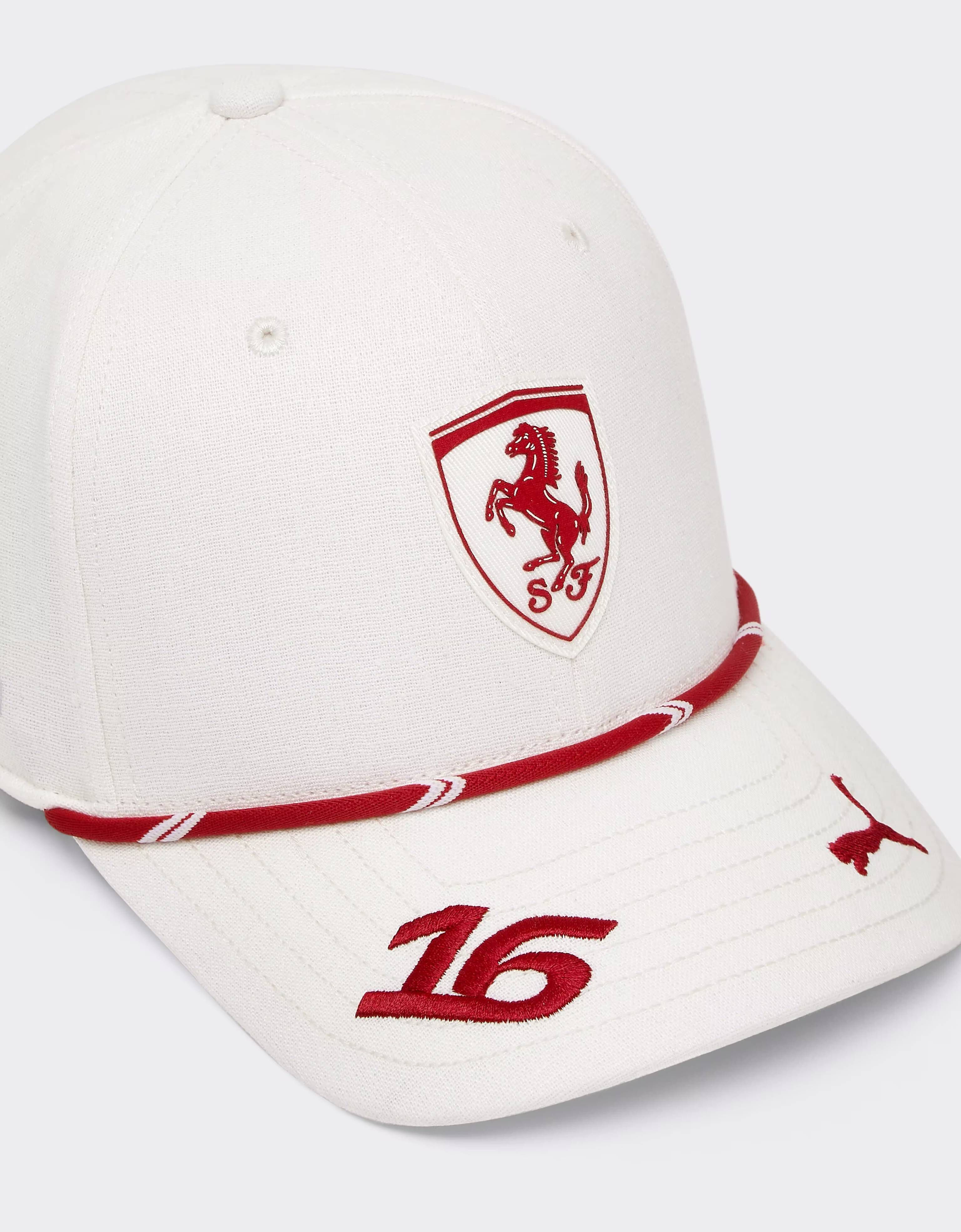 Casquette de baseball Replica Leclerc pour le GP de Monaco 2026 Ferrari Casquette de baseball Replica Leclerc pour le GP de Monaco 2026 Bianco LA0CP1148EXT0001f