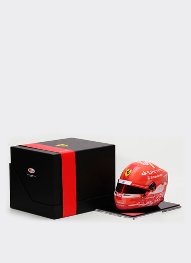 Ferrari Carlos Sainz Las Vegas 2024 Special Edition mini helmet in 1:2 scale MULTICOLOUR F1612f