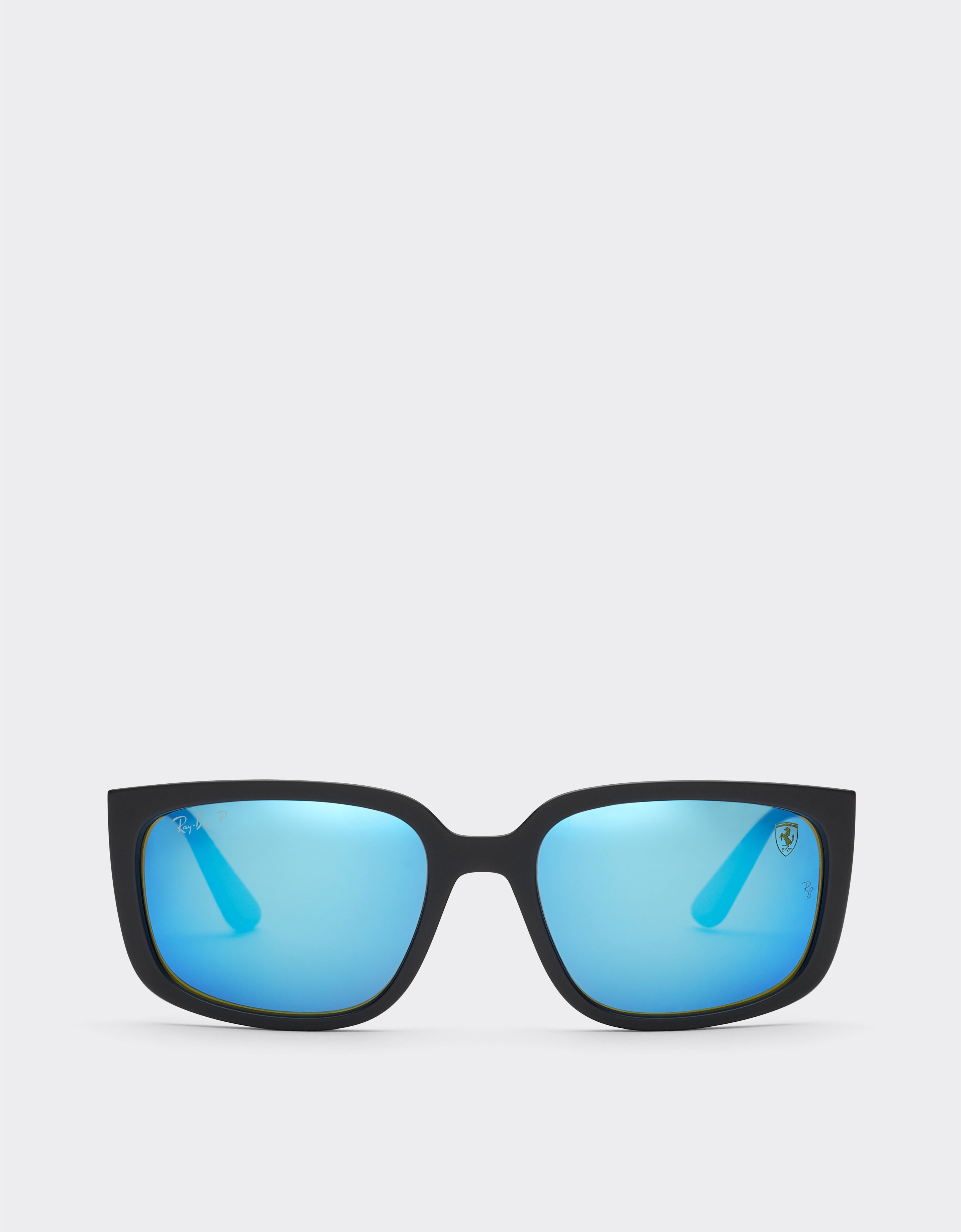 Ferrari Ray-Ban für Scuderia Ferrari RB4443M in schwarzem PEEK mit grün verspiegelten, blau polarisierten Gläsern Mattschwarz F1517f