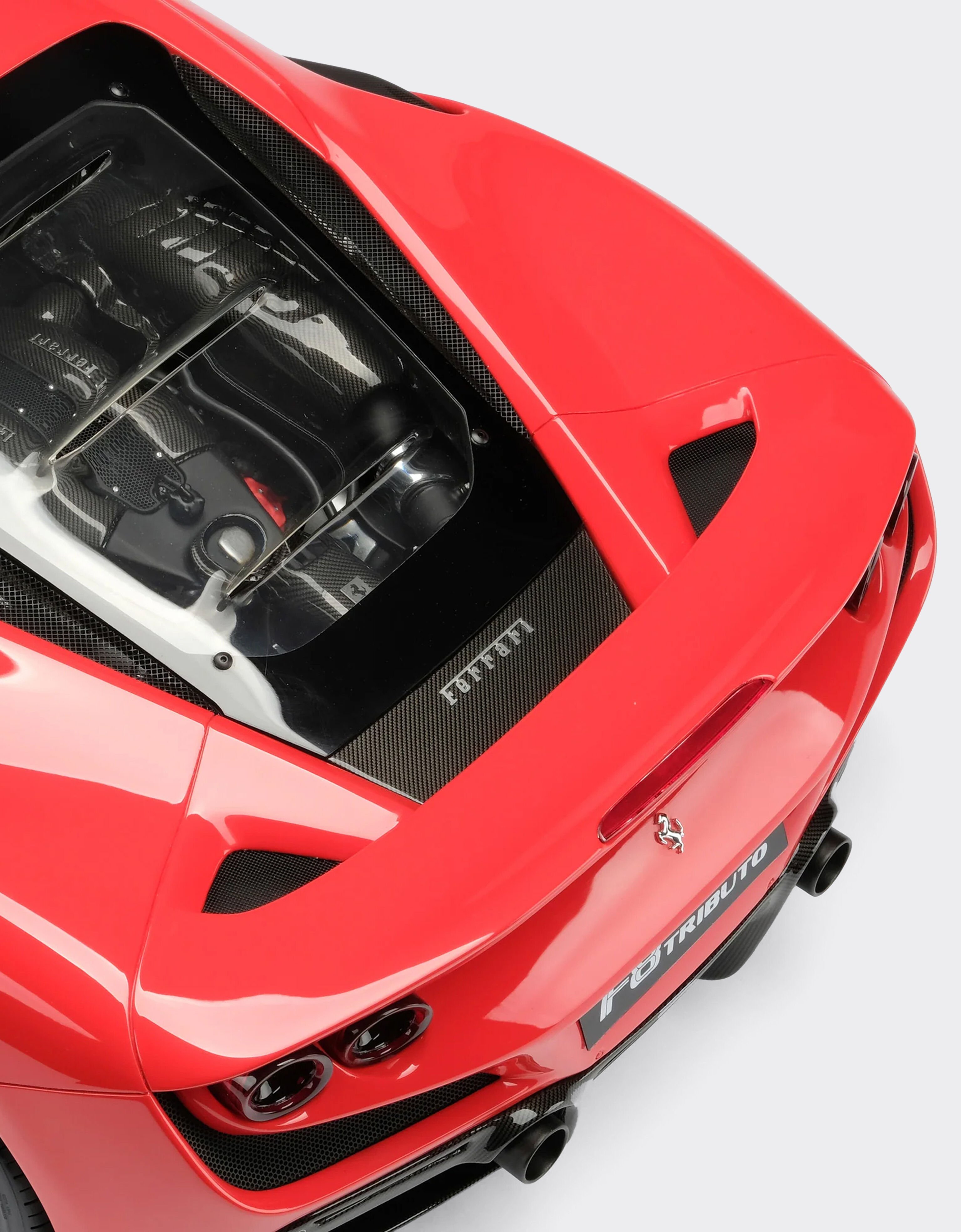 Ferrari Ferrari F8 Tributo 1:8 scale model Red F0078f
