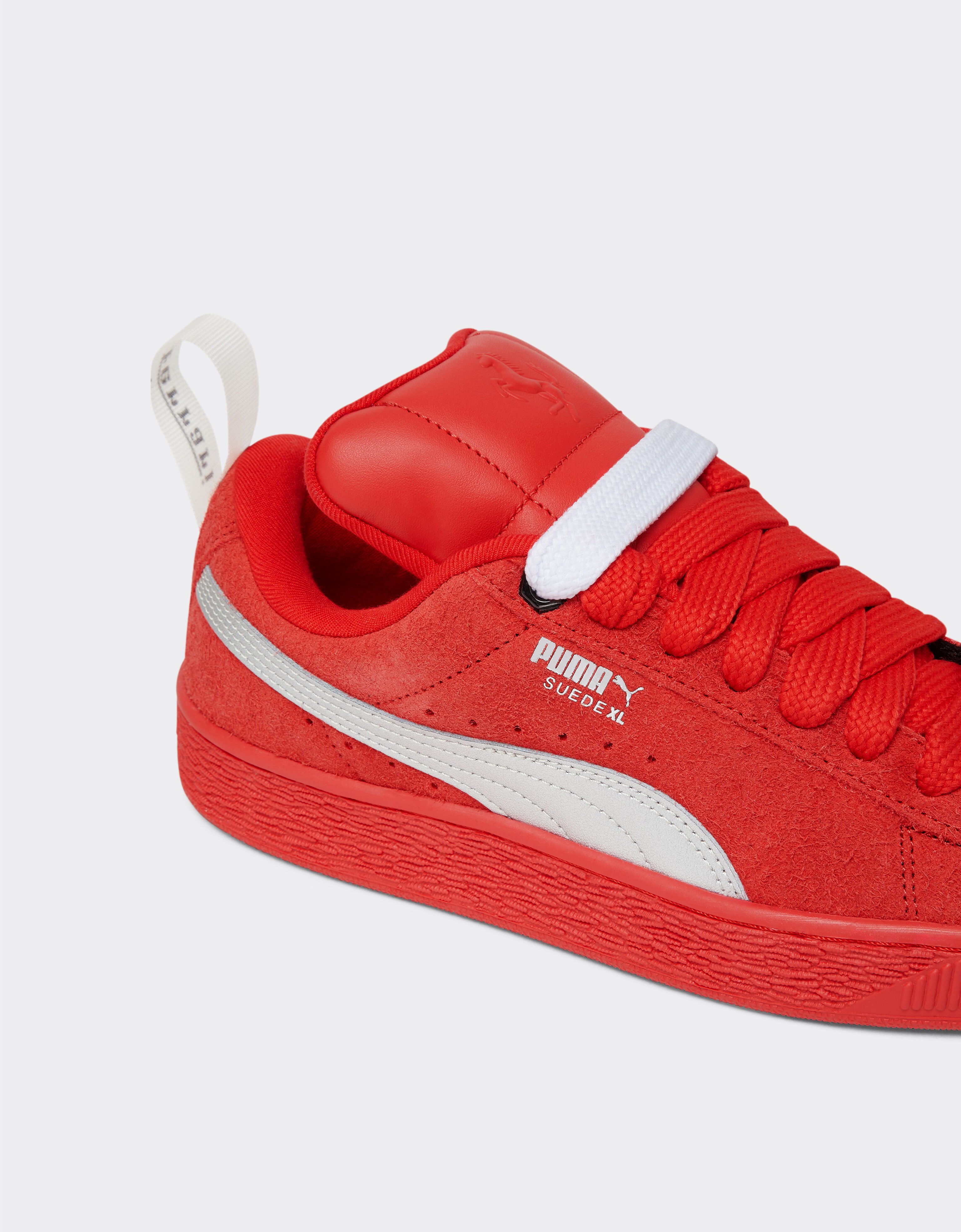 Ferrari Ferrari Style Suede XL trainers by Puma Racing red F1464f