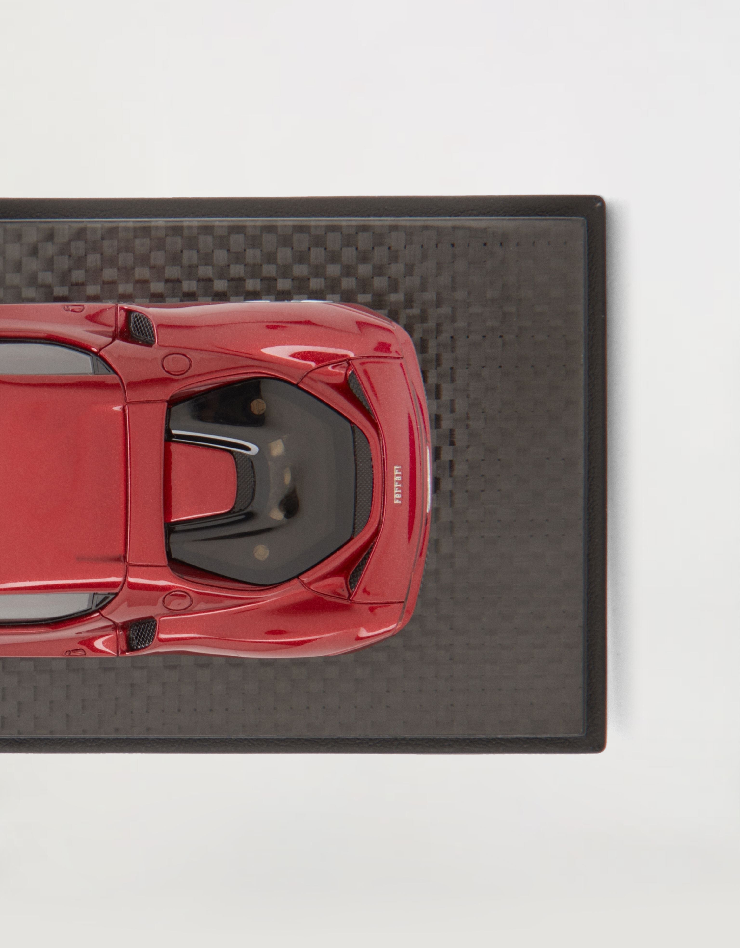 Ferrari 296 GTB モデルカー 1:43スケール、Rosso Corsaの | Ferrari®