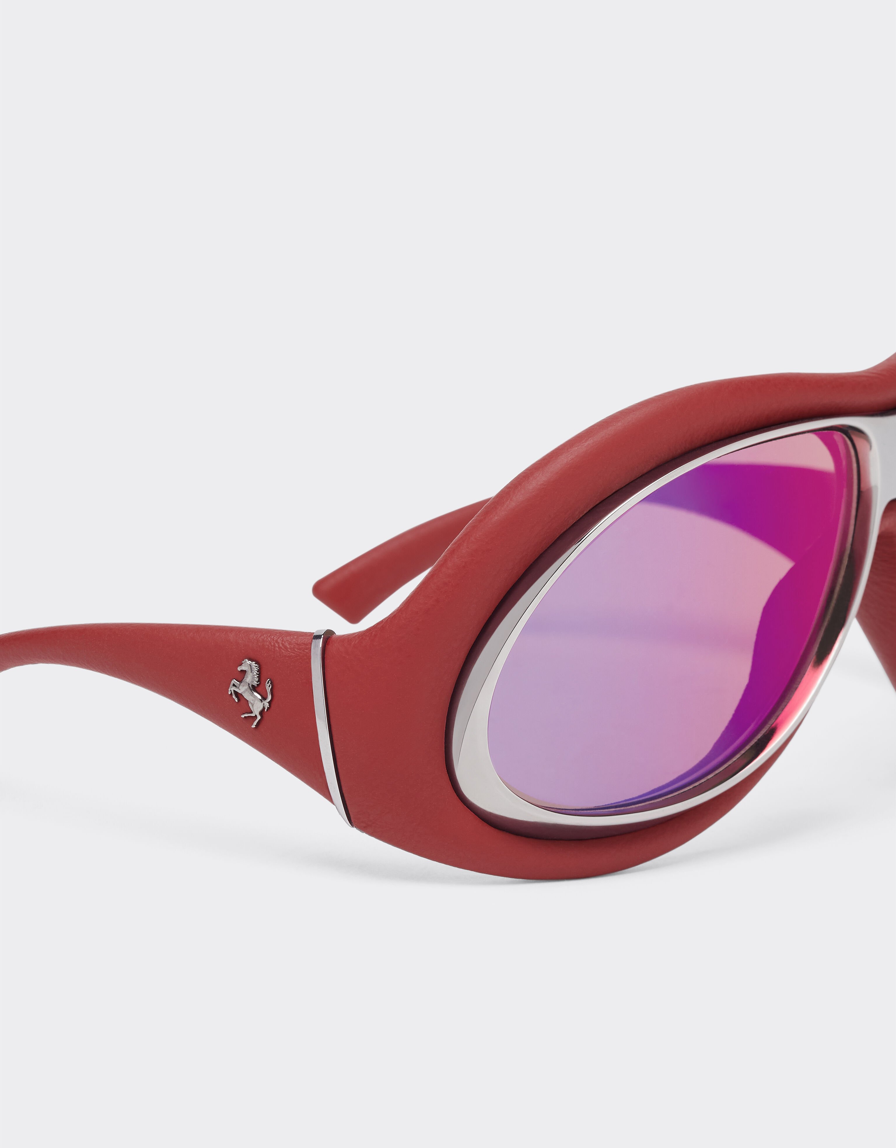 Ferrari Sunglasses in red leather and gunmetal grey metal with gold rose mirror lenses Racing red LA01Lf