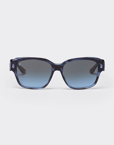 Ferrari Ferrari sunglasses in striped blue acetate with polarised gradient blue lenses Blu Scozia LA031f