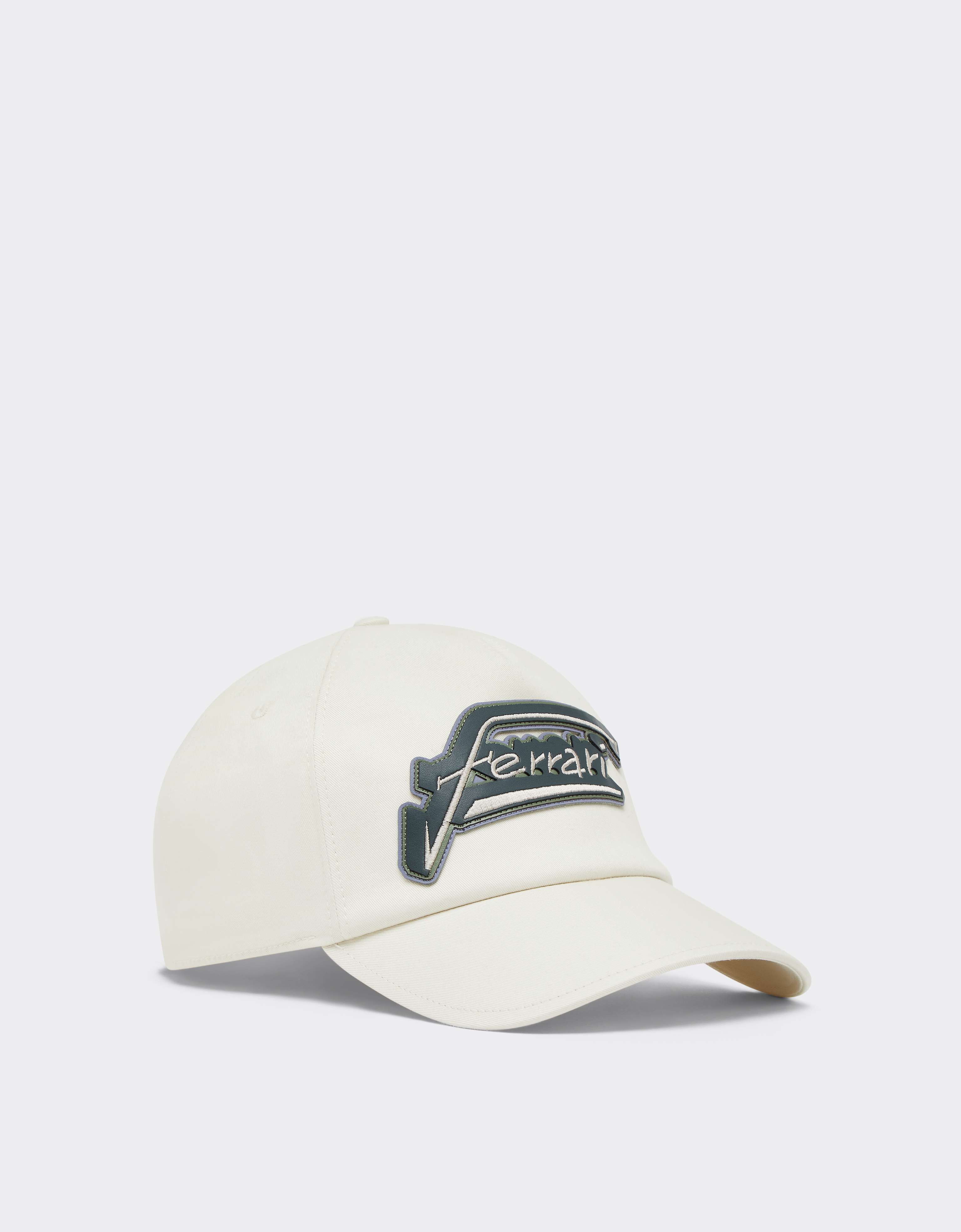 Gorra de béisbol con el logotipo de Ferrari Ferrari Gorra de béisbol con el logotipo de Ferrari Avorio CANCP0043WCO0004f