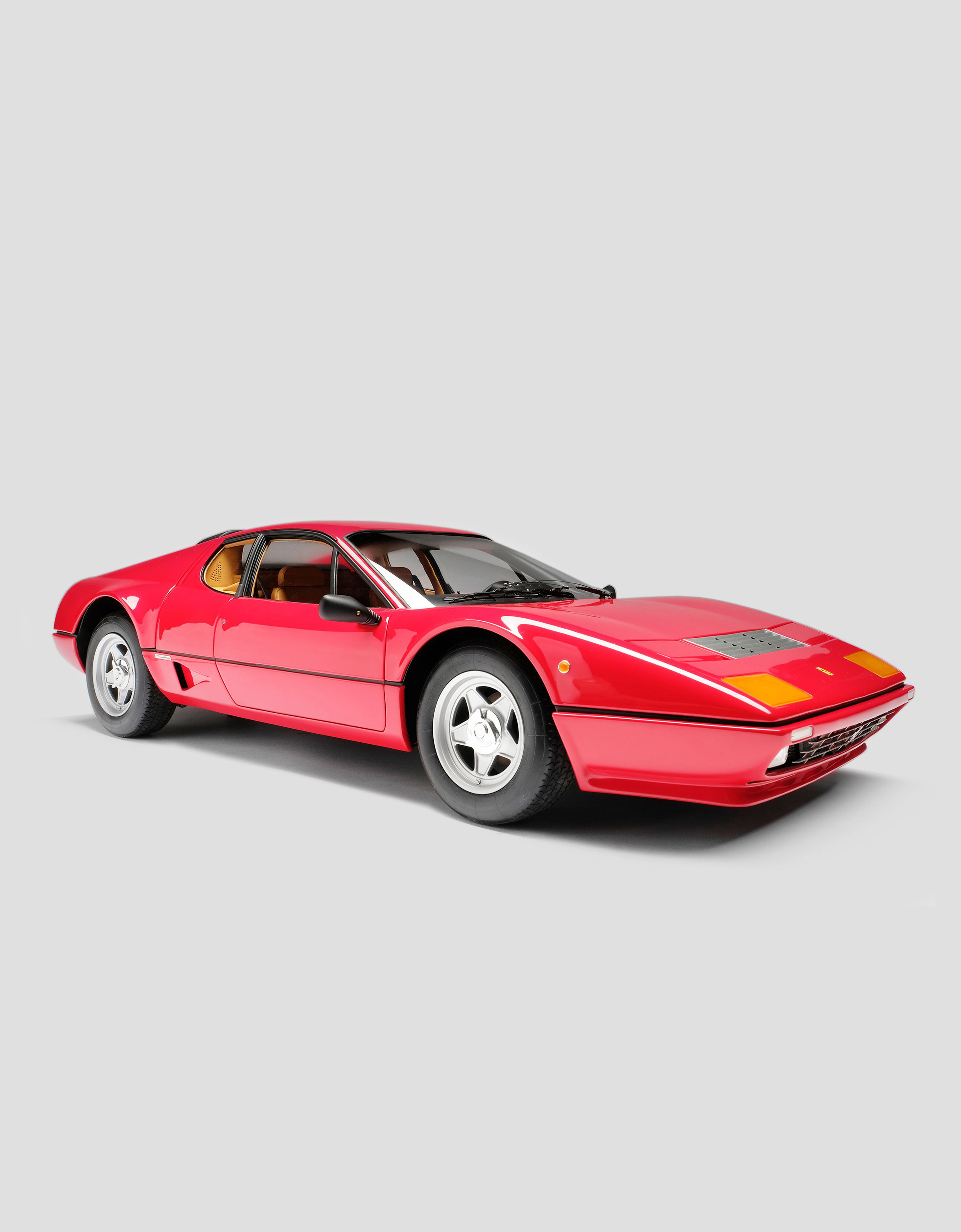 Ferrari 法拉利 BB 512i 1:8 模型车 红色 L7585f