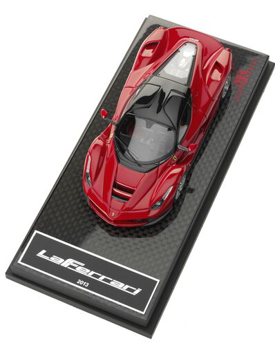 Ferrari LaFerrari model in 1:43 scale Red 13948f