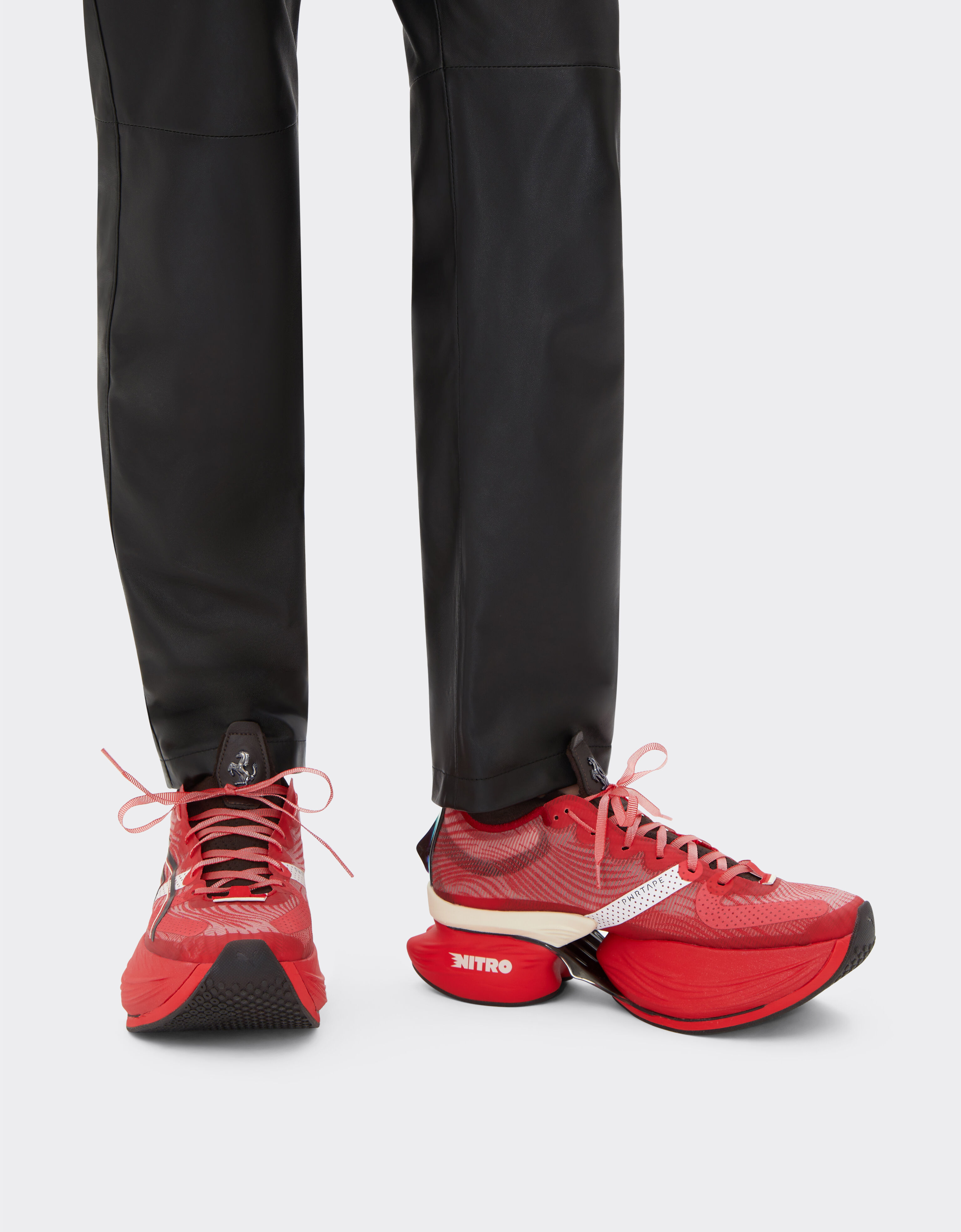 Ferrari Ferrari FastRoid II by Puma trainers Racing red F1469f