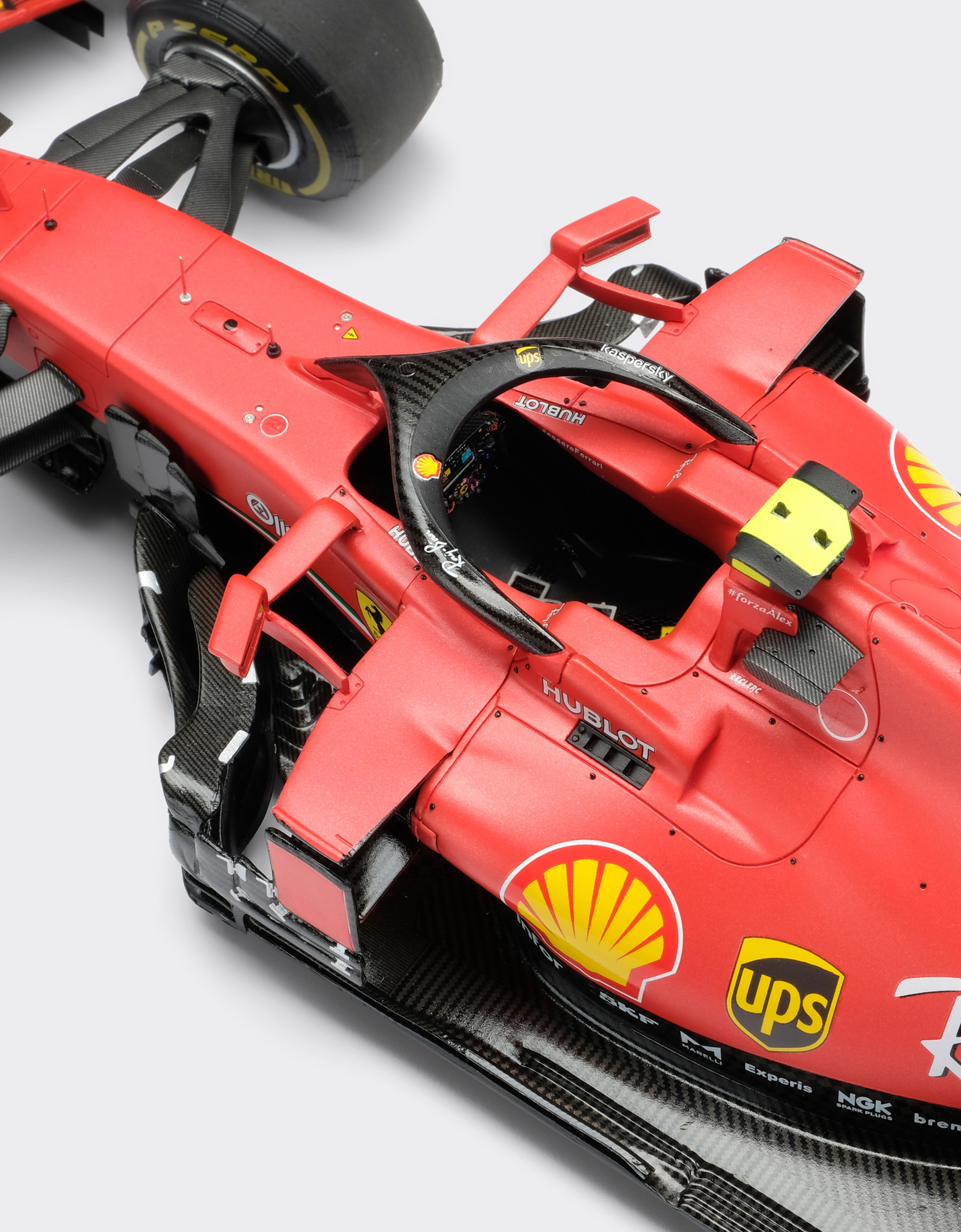 Ferrari Ferrari SF1000 model in 1:18 scale Red F0066f