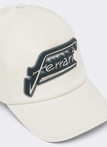 Gorra de béisbol con el logotipo de Ferrari Ferrari Gorra de béisbol con el logotipo de Ferrari Avorio CANCP0043WCO0004f