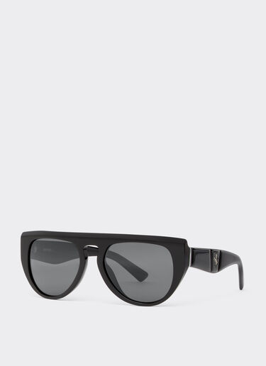 Ferrari Ferrari Sonnenbrille aus schwarzem Acetat mit polarisierten verspiegelten Gläsern Schwarz F1201f