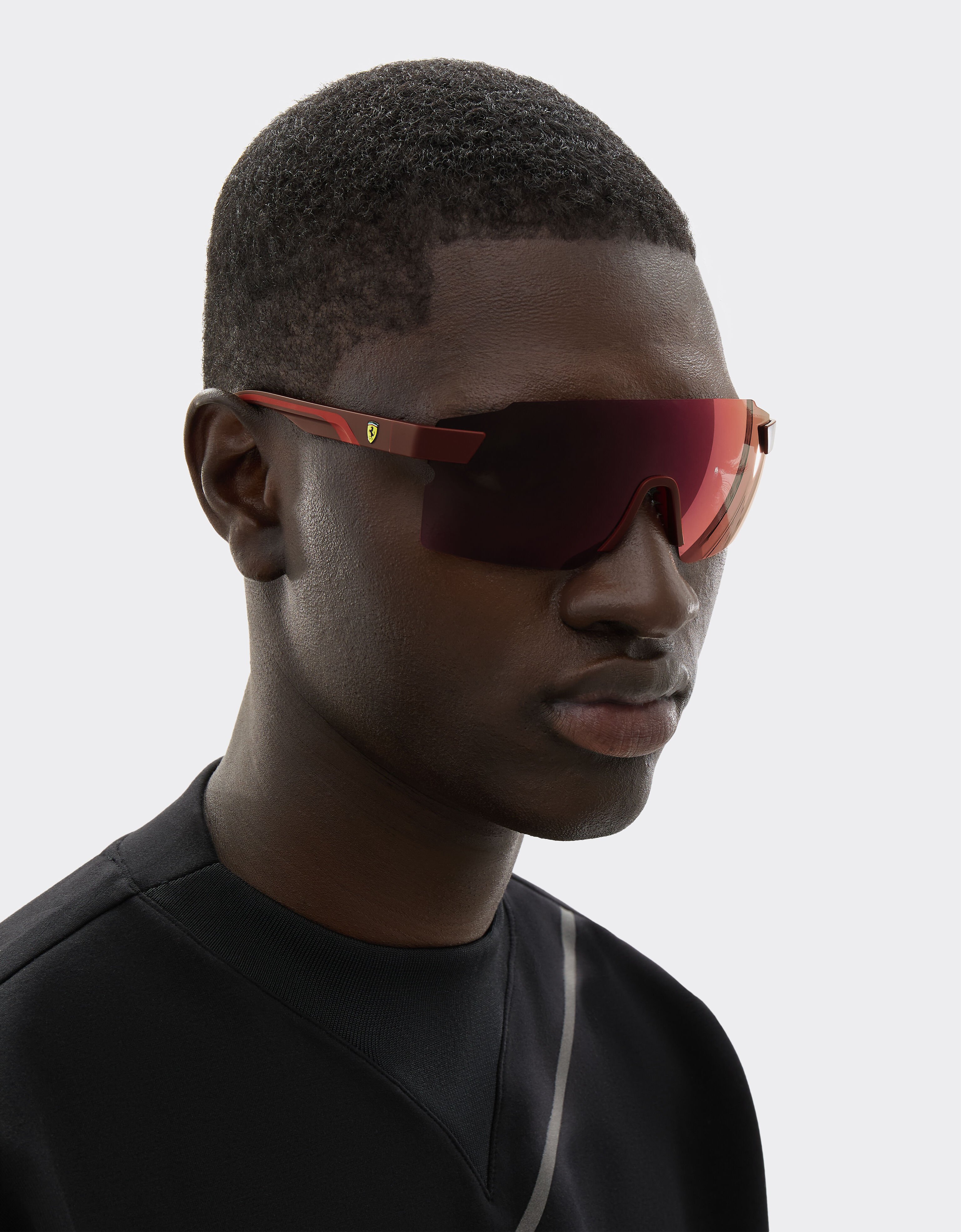 Ferrari Ray-Ban for Scuderia Ferrari 0FZ6024 en material inyectado con lente gris oscuro espejado rojo/amarillo Rosso LY0SG1424EXT0001f